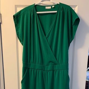 Green jumpsuit. Size XXL. New York and Company.
